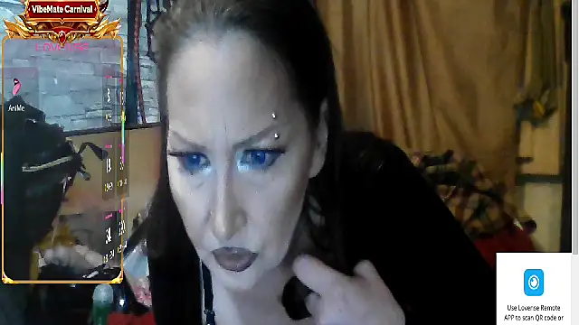 Snapshot of dominatrixredsonyja chatting on May 9, 3:12 am dominatrixredsonyja online show from May 9, 3:12 am