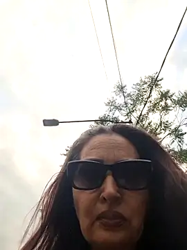 Snapshot of dominatrixredsonyja chatting on May 31, 3:58 am dominatrixredsonyja online show from May 31, 3:58 am