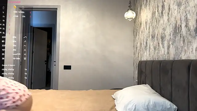 StasyGriffin online show from April 12, 5:01 am