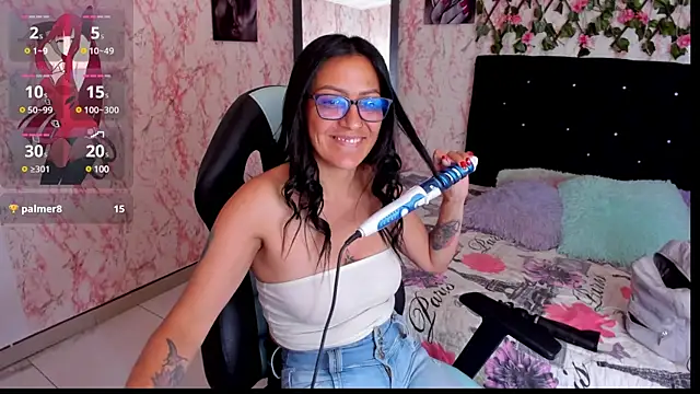 alma blue online show from December 6, 11:03 pm