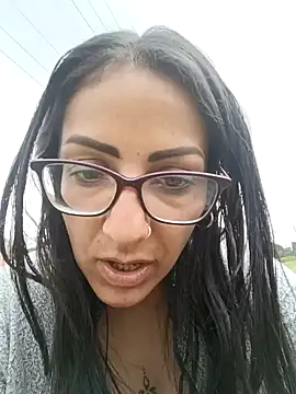 alma blue online show from December 15, 3:20 pm