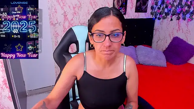 alma blue online show from January 3, 8:43 pm