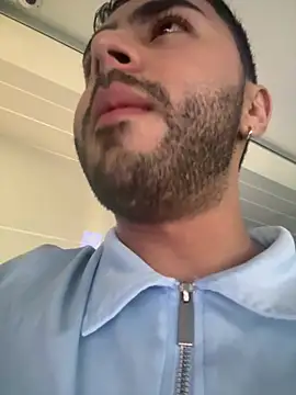 ItsMeEros online show from March 13, 2:55 pm