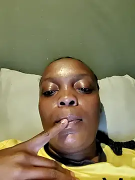 EbonyBuu online show from April 4, 6:49 pm