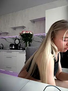 pinkstar  online show from September 20, 7:09 am