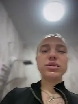 Snapshot of pinkstar_ chatting on February 8, 6:50 am pinkstar online show from February 8, 6:50 am