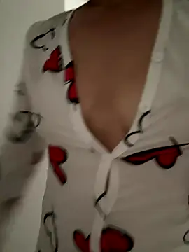 Snapshot of fuckable_milf chatting on October 7, 7:27 am fuckable milf online show from October 7, 7:27 am