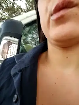 dolcehelena993 online show from September 28, 9:25 am