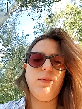 dolcehelena993 online show from October 19, 7:42 am