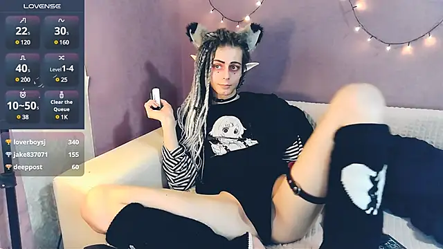 Littlepinkcat online show from March 3, 3:19 am