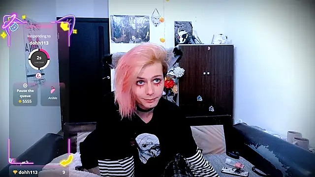 Littlepinkcat online show from September 28, 4:45 pm