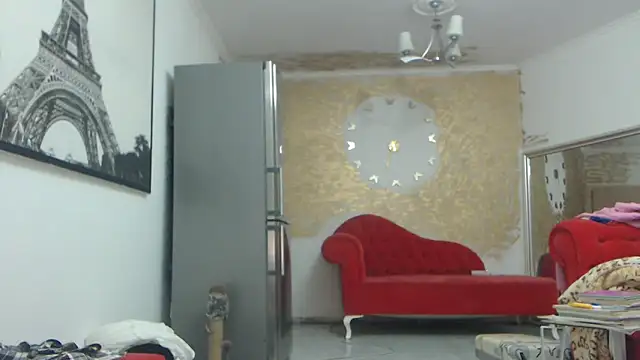 AnnaBellaLuckyXOXO online show from October 31, 4:13 am