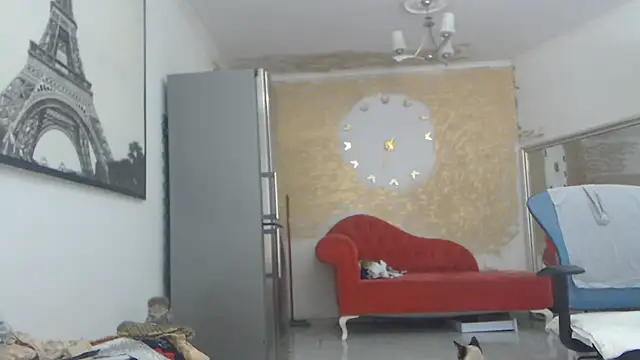 Snapshot of AnnaBellaLuckyXOXO chatting on July 23, 10:13 am AnnaBellaLuckyXOXO online show from July 23, 10:13 am