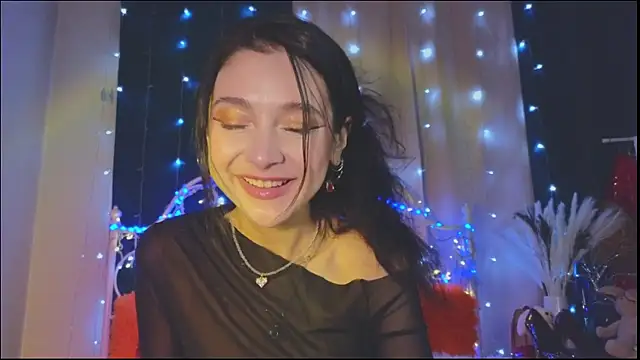 Snapshot of Funny_Bunny chatting on February 19, 1:08 am Funny Bunny online show from February 19, 1:08 am