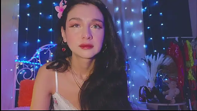 Snapshot of Funny_Bunny chatting on February 20, 11:32 pm Funny Bunny online show from February 20, 11:32 pm