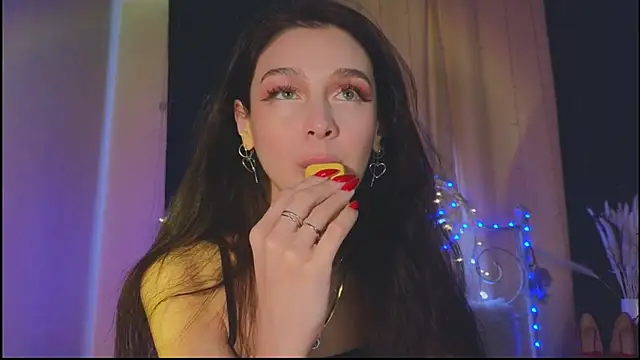 Snapshot of Funny_Bunny chatting on March 21, 5:00 am Funny Bunny online show from March 21, 5:00 am