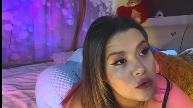 Snapshot of Malika_uAngel chatting on January 23, 1:08 am Malika uAngel online show from January 23, 1:08 am