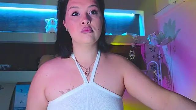 Snapshot of Malika_uAngel chatting on September 17, 11:39 pm Malika uAngel online show from September 17, 11:39 pm