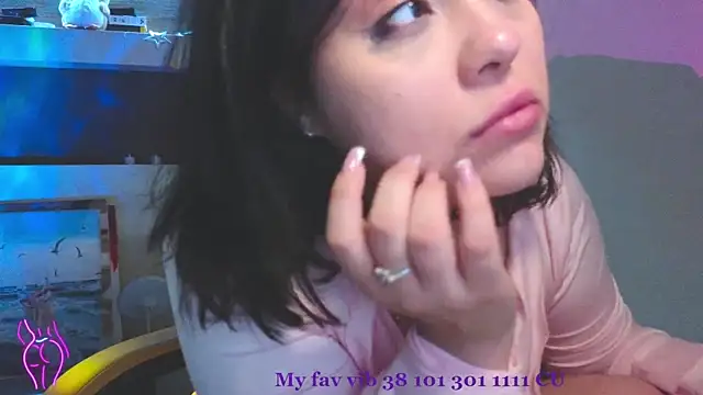 Snapshot of Malika_uAngel chatting on October 12, 2:21 am Malika uAngel online show from October 12, 2:21 am