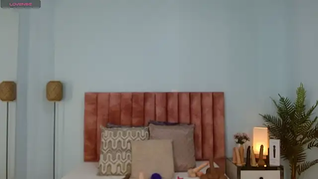 nana levy online show from February 11, 4:50 am