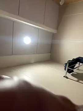 sunny27 online show from February 28, 11:33 am