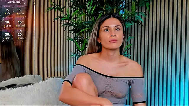 Avril Cyrus online show from January 28, 3:04 pm