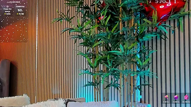 Avril Cyrus online show from February 18, 1:22 pm