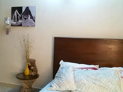 pay tience online show from April 19, 4:45 am