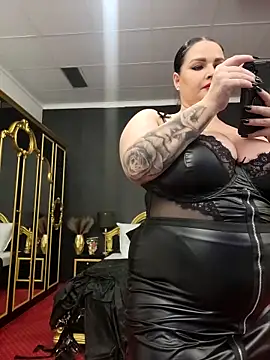 GeorgiaLerox online show from October 14, 11:33 am