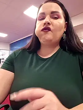 GeorgiaLerox online show from December 4, 1:53 pm