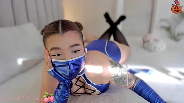 Foxxy222  online show from October 25, 9:20 pm