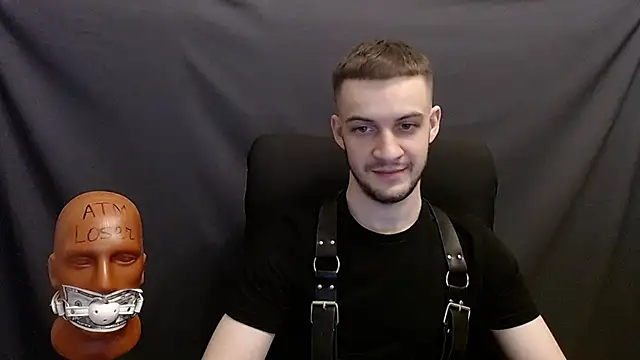 Snapshot of _Damien_thorn_ chatting on December 4, 8:40 pm Damien thorn online show from December 4, 8:40 pm