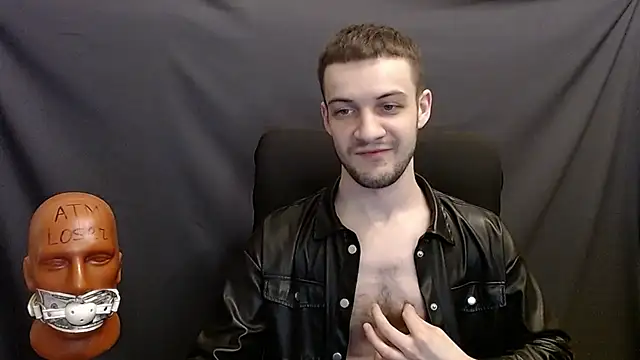 Snapshot of _Damien_thorn_ chatting on December 23, 2:24 am Damien thorn online show from December 23, 2:24 am