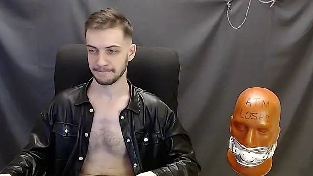 Snapshot of _Damien_thorn_ chatting on March 4, 9:32 pm Damien thorn online show from March 4, 9:32 pm