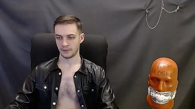 Snapshot of _Damien_thorn_ chatting on March 13, 2:16 am Damien thorn online show from March 13, 2:16 am