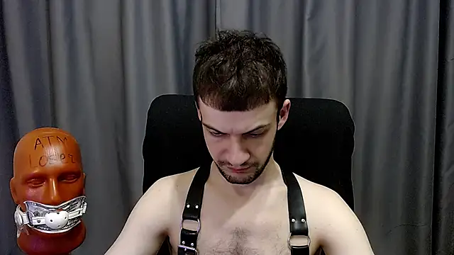 Snapshot of _Damien_thorn_ chatting on November 7, 2:44 am Damien thorn online show from November 7, 2:44 am