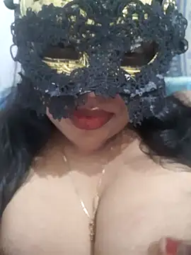 Snapshot of chubby_wife chatting on June 12, 6:18 pm chubby wife online show from June 12, 6:18 pm