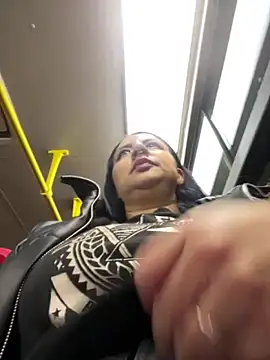 Abril Luv online show from October 8, 12:52 am