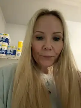 Snapshot of Sexual_Lovable_Doll chatting on January 15, 8:12 pm Sexual Lovable Doll online show from January 15, 8:12 pm