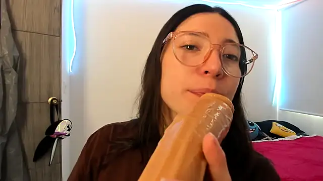 Spit queen online show from January 10, 5:24 pm