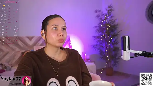 Snapshot of imjess01 chatting on March 26, 6:13 pm imjess01 online show from March 26, 6:13 pm