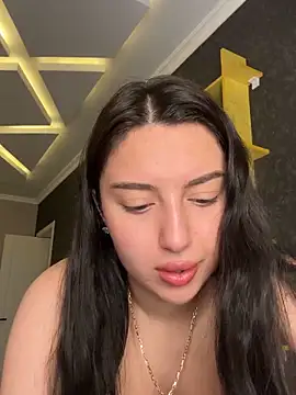 Snapshot of Tasty_Nora chatting on May 24, 4:39 am Tasty Nora online show from May 24, 4:39 am
