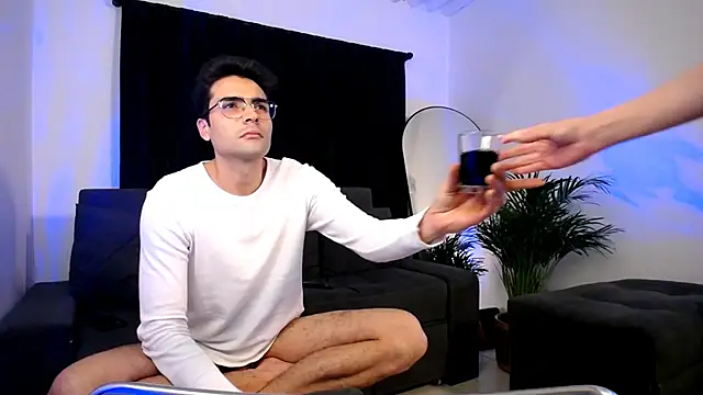 xxxvandersexxx online show from January 13, 10:03 am