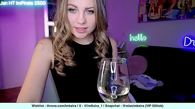 Snapshot of ImKeira chatting on January 18, 10:28 pm ImKeira online show from January 18, 10:28 pm