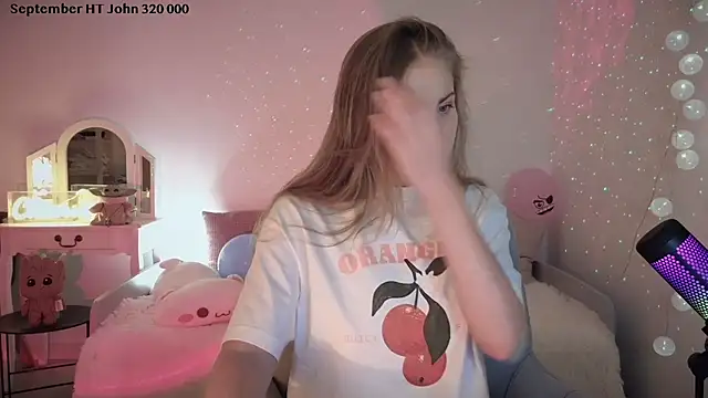 Snapshot of ImKeira chatting on September 8, 6:40 pm ImKeira online show from September 8, 6:40 pm