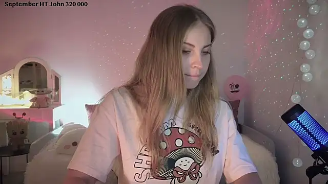 Snapshot of ImKeira chatting on September 10, 6:41 pm ImKeira online show from September 10, 6:41 pm