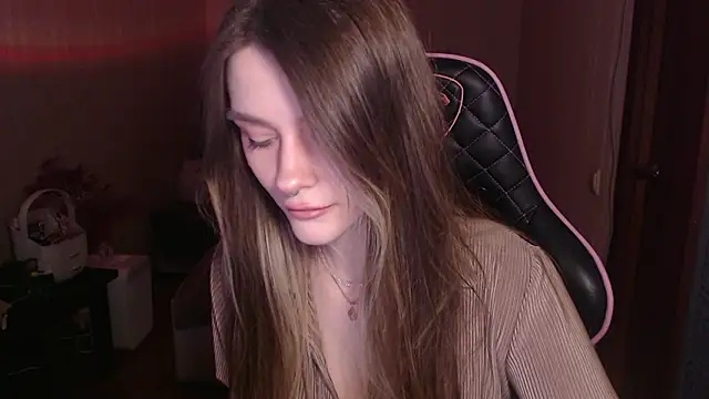 Snapshot of jeann_elsaa chatting on January 16, 4:49 am jeann elsaa online show from January 16, 4:49 am