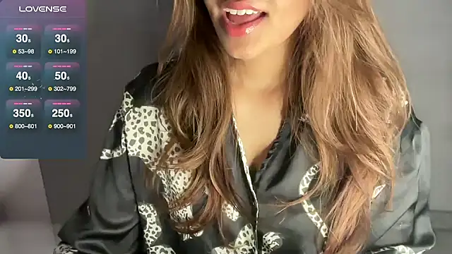 Snapshot of Queen_Sakhi chatting on February 14, 4:31 pm Queen Sakhi online show from February 14, 4:31 pm