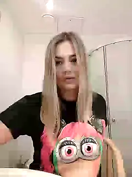 KrissSexi online show from February 13, 7:21 pm