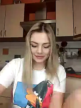 KrissSexi online show from February 16, 12:41 am